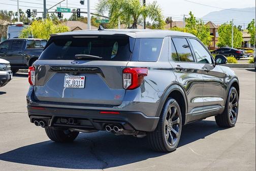 Carbonized Gray Metallic 2022 Ford Explorer ST