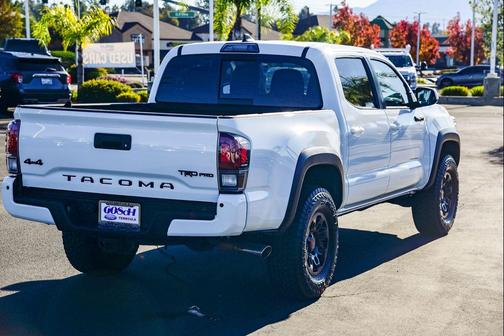 2017 Toyota Tacoma Base