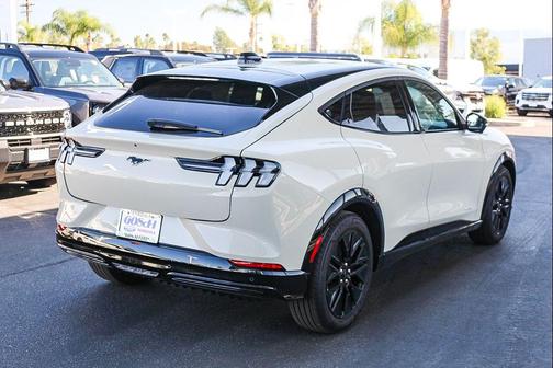 2025 Ford Mustang Mach-E Premium