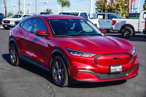 2022 Ford Mustang Mach-E Select