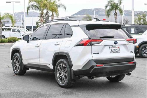 2024 Toyota RAV4 Hybrid XLE Premium
