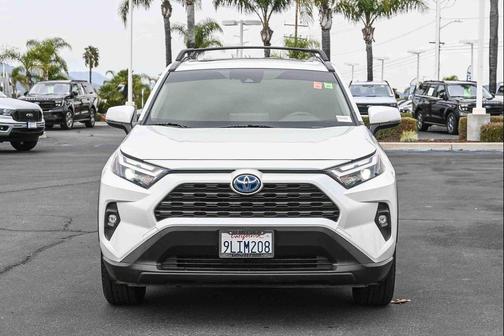 2024 Toyota RAV4 Hybrid XLE Premium