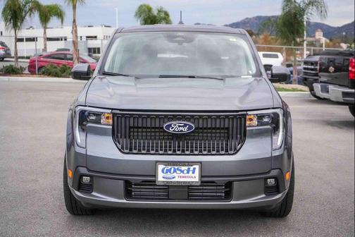 2026 Ford Maverick Lobo Standard