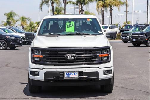 Oxford White 2025 Ford F-150 XLT
