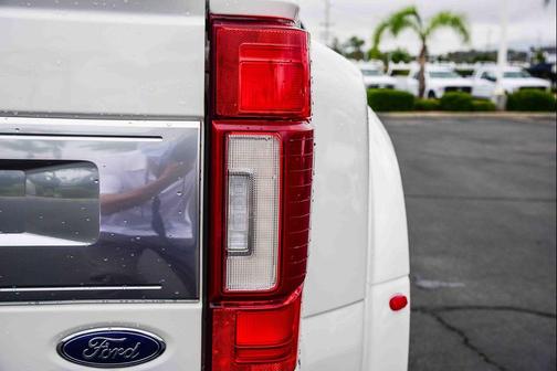 2021 Ford F-450 Platinum