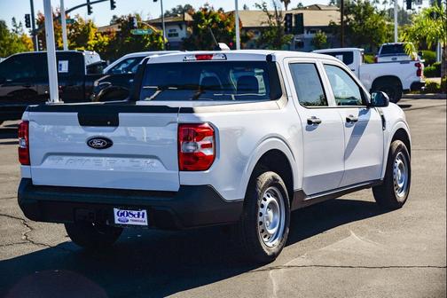 2025 Ford Maverick XL