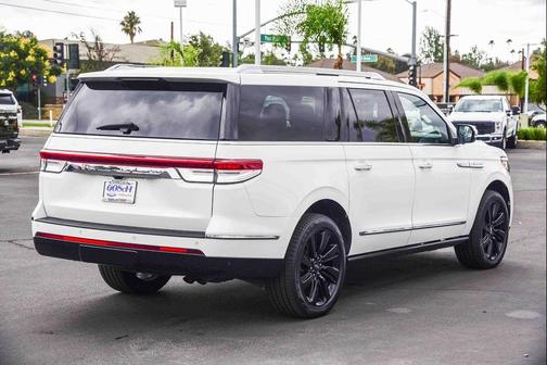 2022 Lincoln Navigator Reserve