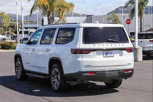 Bright White Clearcoat 2022 Jeep Wagoneer Series III 4x4