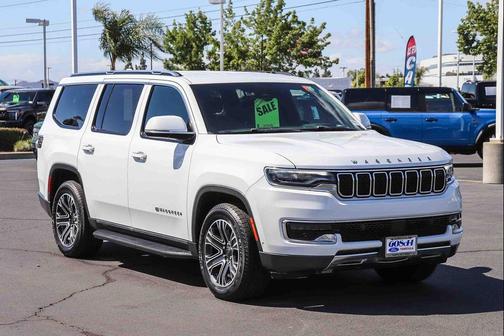 Bright White Clearcoat 2022 Jeep Wagoneer Series III 4x4