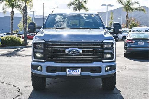 2026 Ford F-250 Platinum