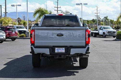 2026 Ford F-350 Lariat