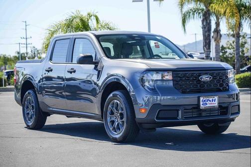 Carbonized Gray Metallic 2026 Ford Maverick XLT