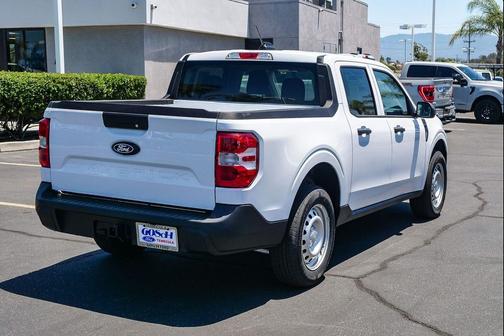 Oxford White 2026 Ford Maverick XL
