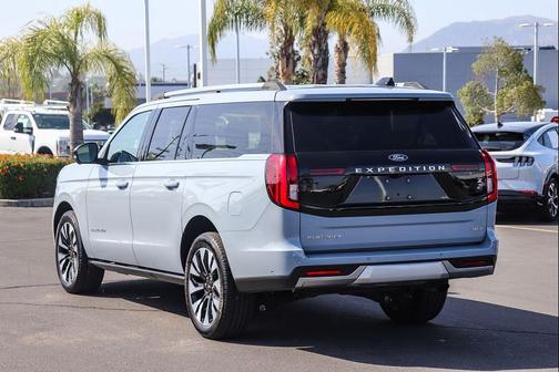 Gray Metallic 2025 Ford Expedition Max Platinum