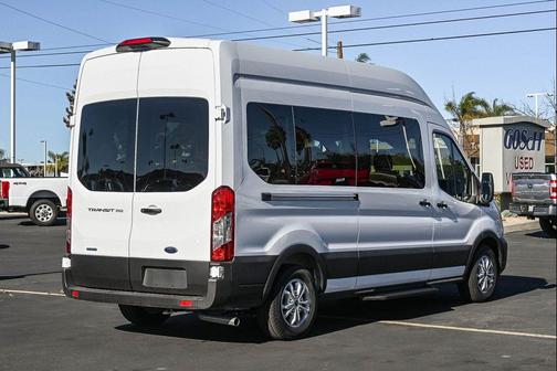 2025 Ford Transit-350 XL