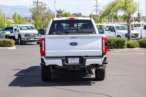 Star White Metallic Tri-Coat 2026 Ford F-250 Lariat