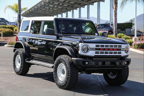 Shadow Black 2026 Ford Bronco Heritage Edition