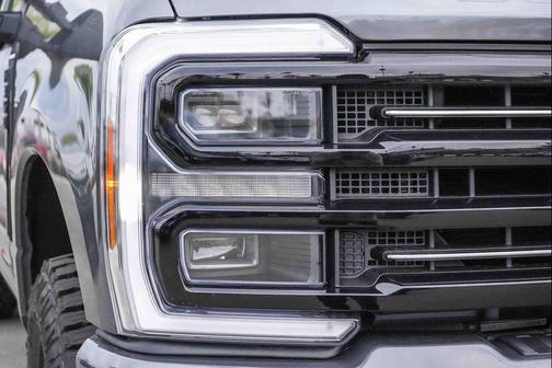 2026 Ford F-350 Platinum