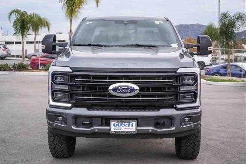 2026 Ford F-350 Platinum