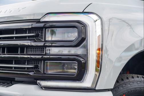 2026 Ford F-350 Platinum