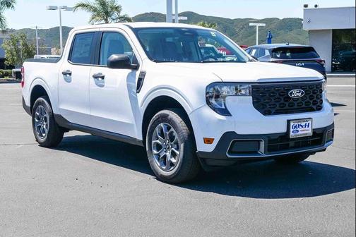Oxford White 2026 Ford Maverick XLT