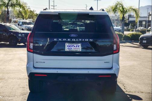 2025 Ford Expedition Max Active 4x4