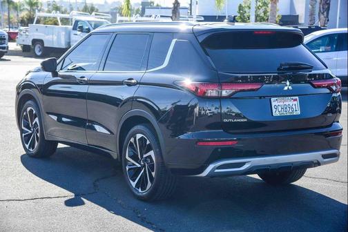 2022 Mitsubishi Outlander SEL