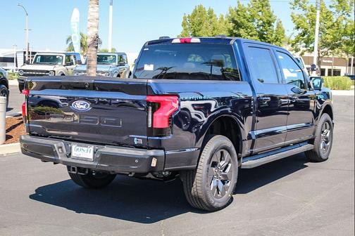 2025 Ford F-150 Lightning Flash