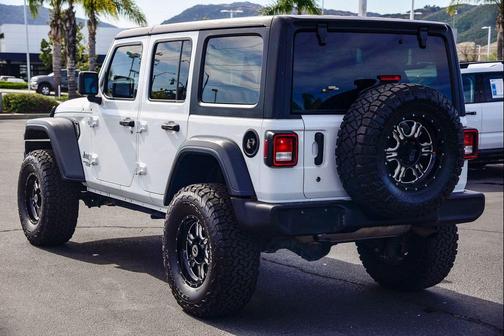 2018 Jeep Wrangler Unlimited Sport