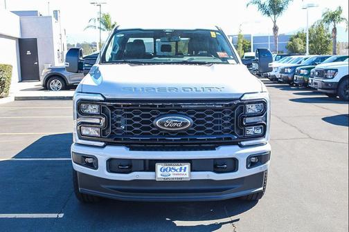 2026 Ford F-250 Lariat