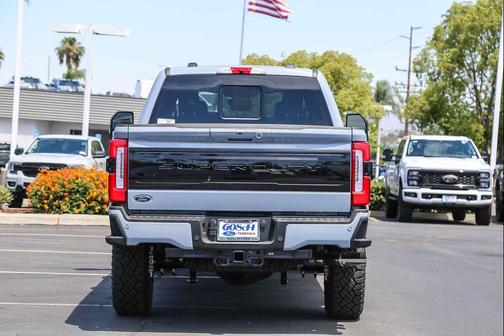 Glacier Gray Metallic Tri-Coat 2026 Ford F-250 Platinum