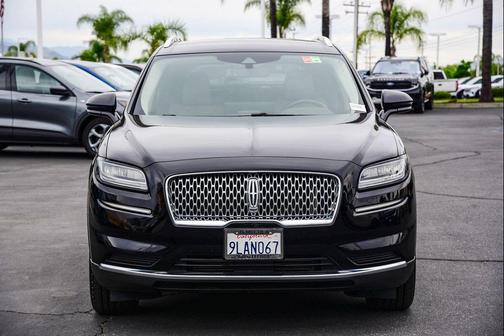 Infinite Black Metallic Clearcoat 2023 Lincoln Nautilus Standard
