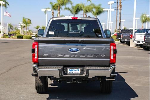 2026 Ford F-350 Lariat