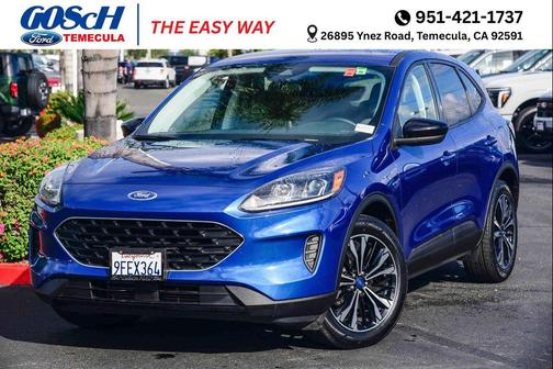 Atlas Blue Metallic 2022 Ford Escape SE