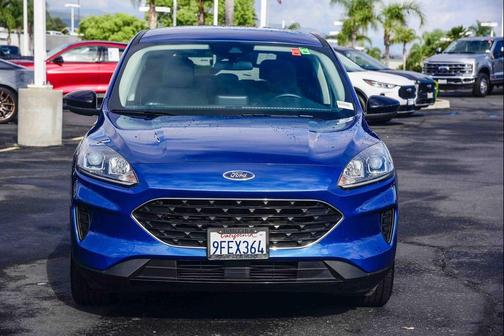 Atlas Blue Metallic 2022 Ford Escape SE