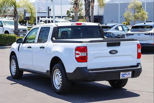 Oxford White 2026 Ford Maverick XL