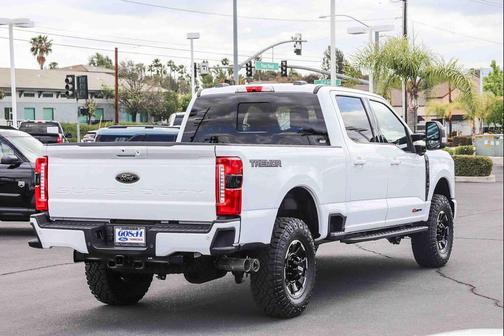 Oxford White 2026 Ford F-250 Lariat
