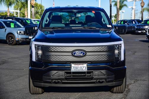 2024 Ford F-150 Lightning XLT