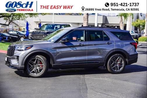 2025 Ford Explorer ST-Line