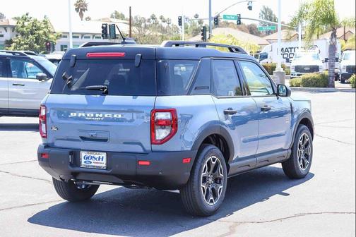 Azure Gray Metallic Tri-Coat 2026 Ford Bronco Sport Outer Banks