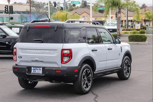Space White Metallic 2026 Ford Bronco Sport Outer Banks