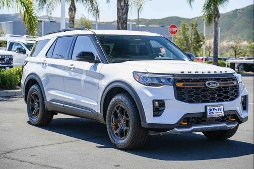 Space White Metallic 2026 Ford Explorer Tremor