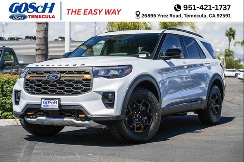 Space White Metallic 2026 Ford Explorer Tremor