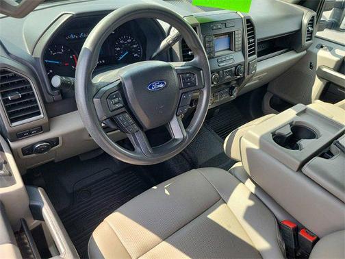 Oxford White 2022 Ford F-450 XL