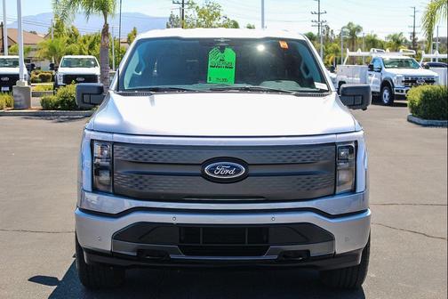 2023 Ford F-150 Lightning XLT