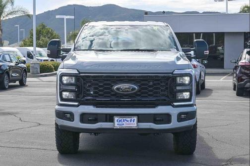 2026 Ford F-250 Lariat