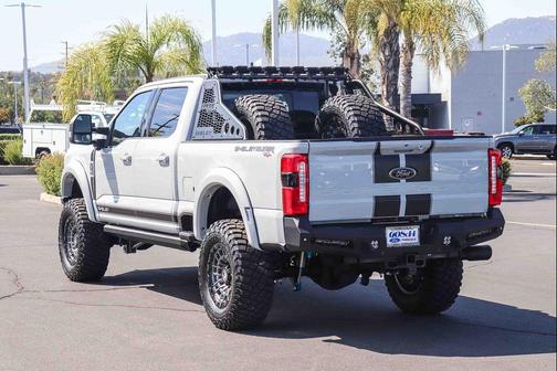 Avalanche 2026 Ford F-250 Lariat