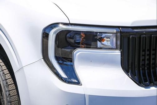 2025 Ford Maverick Lobo