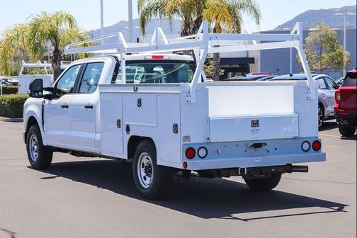 Oxford White 2026 Ford F-250 XL