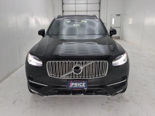 Onyx Black Metallic 2017 Volvo XC90 T6 Inscription